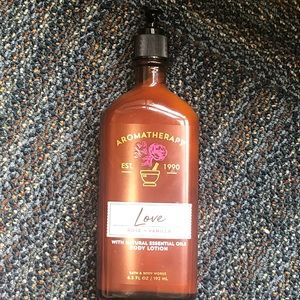 Bath & Body Works Aromatherapy NWT